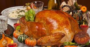 Thanksgiving — an american tradition synonymous for giving thanks and spending time with loved ones. Orlando Restaurantes De Servir La Cena De Accion De Gracias