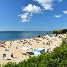 The town's most famous attraction is undoubtedly casino estoril, which is said to have inspired ian fleming to write the james. Stranden Zwischen Lissabon Und Cascais Die Estoril Kuste
