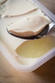 Le Tofu Soyeux Pourra Remplacer Les œufs Ou La Creme Dans Beaucoup De Recettes Liant Parfait Il Donne Une Tofu Soyeux Recette Recette Recette A Base De Tofu