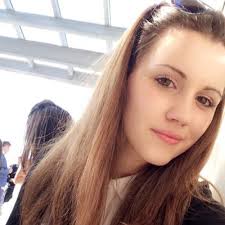 Chloé Gomez (@ChloeGomez1305)