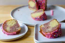 She originally started writing online in 2003 while also working as an art therapist, and she eventually began the smitten kitchen blog in 2006. Raspberries Smitten Kitchen