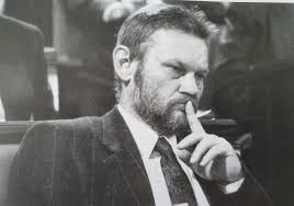 Peđa - Na današnji dan rođen je Ivica Račan, prvi predsjednik SDP-a. Svojim  zalaganjem i radom postavio je temelje moderne Hrvatske, države jednake za  sve! Svi još pamtimo njegovu sliku Hrvatske i