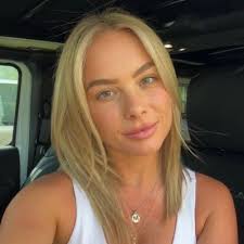 jaclyn edwards (@jaclynedwardss)