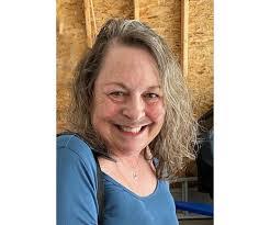 Dawn Cloutier's Instagram, Twitter & Facebook