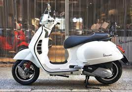 vespa gts 150 super カスタム ベスパ モト グッツィ 東京青葉台 silver back garage シルバーバックガレージ ー中目黒 ベスパ モトグッツィ シルバーバック