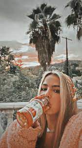 That means she really knows how to give it to the camera, and that attitude is on full display in our first 4k video release, fragile beast. Addison Rae Rare Photos Pretty Girls Selfies Addison