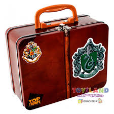1001 idee per disegnare con la matita molto facile. Harry Potter Valigetta Slytherin Wnm03346 Singpz Valigia Di Latta Facile Da Trasportare Toysland