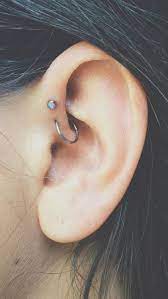 Steal These 30 Ear Piercing Ideas Cute Ear Piercings Cute Piercings Ear Piercings