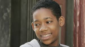 Watch Everybody Hates Chris Season 2, Episode 8: Everybody Hates  Thanksgiving