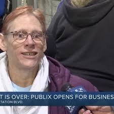 Publix Opens in Lexington