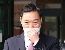 ds sns에 아스날 행 힌트를 남긴. ì •ê¶Œë°©íŒ¨ ê¹€ì˜¤ìˆ˜ íƒí–ˆë‹¤ ì—¬ê¶Œ ë…¸ë¬´í˜„ ìˆ˜ì‚¬ íŠ¸ë¼ìš°ë§ˆ ì¤'ì•™ì¼ë³´