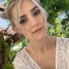 Become a patron of eva elfie today: Eva Selfie Wikipedia