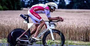 181 082 likes 92 talking about this. Weltbestzeit In Roth Fuer Jan Frodeno Velototal Das Grosste Netzwerk Rund Um Das Thema Fahrrad