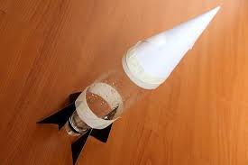 How To Make A Baking Soda And Vinegar Rocket Diy Rocket Baking Soda Experiments Rockets For Kids