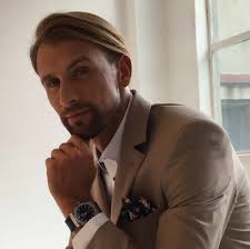 Łukasz kubot (pengucapan bahasa polski: Lukasz Kubot Facebook