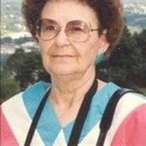 Beverly Bourque's Instagram, Twitter & Facebook