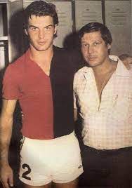 El 27 de enero de 2019, en su partido de vuelta a newell's como local, marco un golazo para su equipo en el empate 1 a 1 con boca juniors. Buy Newell S Old Boys 1970s Marcelo Bielsa Shirt