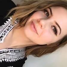 Bobbie Hack's Instagram, Twitter & Facebook