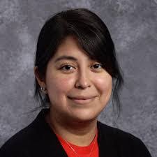 Karen Cantu's Instagram, Twitter & Facebook