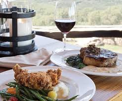 To honor arnold palmer, the barn was transported from his hometown of latrobe, pennsylvania to its location today at top of the rock, where it was carefully reassembled by local amish craftsmen. Osage Restaurant