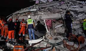 Wikimedia commons alberga una categoría multimedia sobre terremotos en indonesia. S8wsb3dw2ei3lm