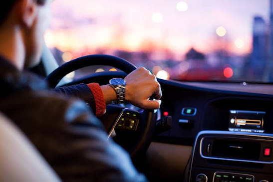 What are the benefits of using a chauffeur service in Switzerland?