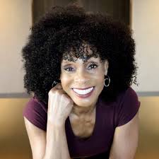 Babette Davis's Instagram, Twitter & Facebook