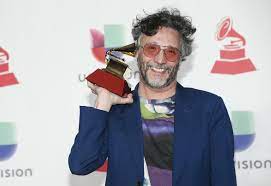 O me ponía a escribir o terminaba en la cárcel. Fito Paez O Me Ponia A Escribir O Terminaba En La Carcel