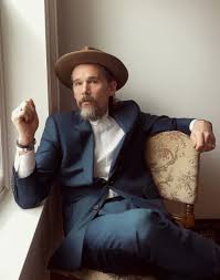 Mini bio (1) ethan green hawke was born on november 6, 1970 in austin, texas, to leslie carole (green), a charity worker, and james steven hawke, an insurance actuary. Ethan Hawke Isn T Sure He Wants His Kids To Read His Novels