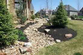 Dry Creek Beds Olathe Kansas Ks Front Yard Landscaping Acreage Landscaping Side Yard Landscaping