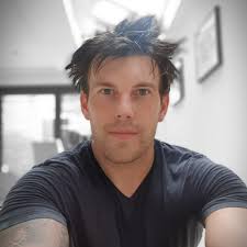 Ace ventura is a fictional character created by canadian screenwriter jack bernstein. Bryn Lucas On Twitter Lockdown Post Workout Selfie Step Aside Ace Ventura There S A New Kid In Town Aceventura Haircut Lockdownhair Workouthair Workouthairstyle Keepfit Lockdownfitness Fitnessselfie Tattoo Tattoos Bodyart Halfsleeve