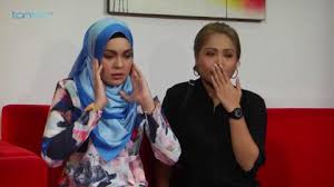 Start by marking encik suami mat salih celup as want to read iman amani mahu pengsan!tapi…makin lama duduk dengan encik suami mat salih celup yang bermata menawan lagi nakal itu, cik hati iman mula selalu buat larian marathon. Dahlia Encik Suami Mat Salih Celup Episod 15