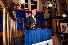 Johannes wijnandus (johan) remkes (zuidbroek, 15 juni 1951) is een nederlands bestuurder en politicus namens de vvd. Johan Remkes Wikipedia