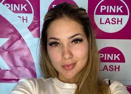 Após participar do quadro ding dong, no último domingo, 10/11. Sob O Olhar Do Namorado O Cantor Ze Felipe Virginia Fonseca Realiza Tratamento Estetico Portal Cordero Virtual