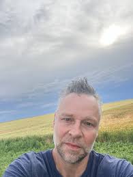 If you are a local to Wichita Ks and looking for a Christian concert to  attended Dec. 14th at 5pm, I invite you to celebrate the release of my  debut album and