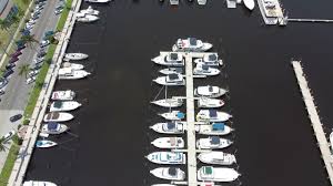 You will find its prices for both fuel and dockage to be very competitive. Fort Myers Yacht Basin Youtube