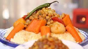 Faites roussir l'oignon dans de l'huile. Couscoussi Quand Les Chefs Maghrebins S Affrontent A Alger Pour Le Meilleur Couscous Le360afrique Com