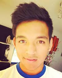 ConOtrosOjos #eyeshigh Tengo cara de chibolo mas no lo soy