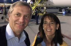 El lunes 19 de octubre de 2015, el entonces diputado udi josé antonio kast rist comenzó formalmente a retirarse y vender la participación que mantenía en los negocios del holding familiar que construyó su hermano mayor, christian. Maria Pia Adriasola Se Refirio Al Estado De Salud De J A Kast Hay Otros 3 Miembros De Su Familia Contagiados De Covid 19
