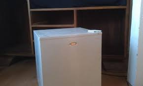 Erstelle einen suchauftrag und lasse dich benachrichtigen, wenn neue anzeigen eingestellt werden. Kann Man Einen Gefrierschrank In Einen Schrank Stellen Kuche Elektrik Kuhlschrank