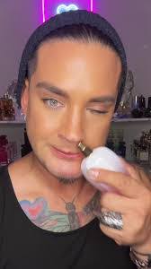 Nancy Lauro's Instagram, Twitter & Facebook