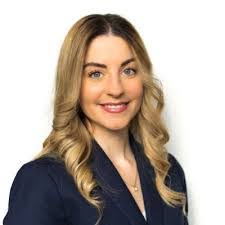 Heather Deville's Instagram, Twitter & Facebook