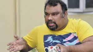 Kathi mahesh, who has been externed by telangana police,informed the police that he was going to his native village of yalamanda in chittoor. Txlwcbjnh2jdhm