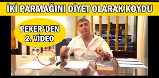 Geçtiğimiz günlerde ortaya çıkan, bir grup askerin organize suç örgütü elebaşısı sedat peker'in geçtiğimiz günlerde de bir grup asker, sedat peker'in adına yürüyüş kararı alırken video çekmiş. Sedat Peker Den Ikinci Video Sakarya Detay Haber