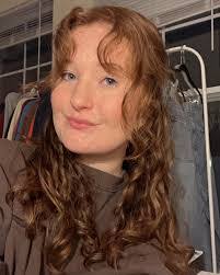 Bailey Brooks's Instagram, Twitter & Facebook