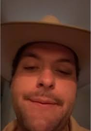 molly perkins (@mollyperco)