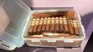 Can You Mix Cigars In A Humidor? | Havana House