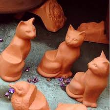Cat Pot Feet Set Of 3 Weston Mill Pottery Uk Create your own personalized terra cotta pot to keep or give as a gift.