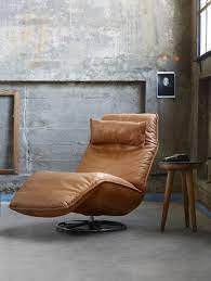 pin op fauteuils bij weber woonwereld