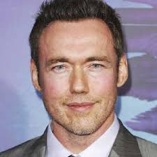 Kevin is related to jeesica lee durand and colin s durand as well as 3 additional people. Kevin Durand Ist Der Bestbezahlte Schauspieler Der Welt Mediamass